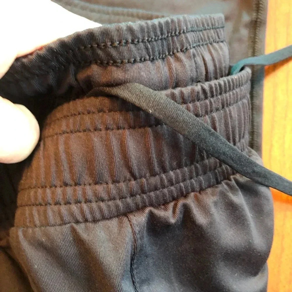 Workout pants - Picture 3 of 4